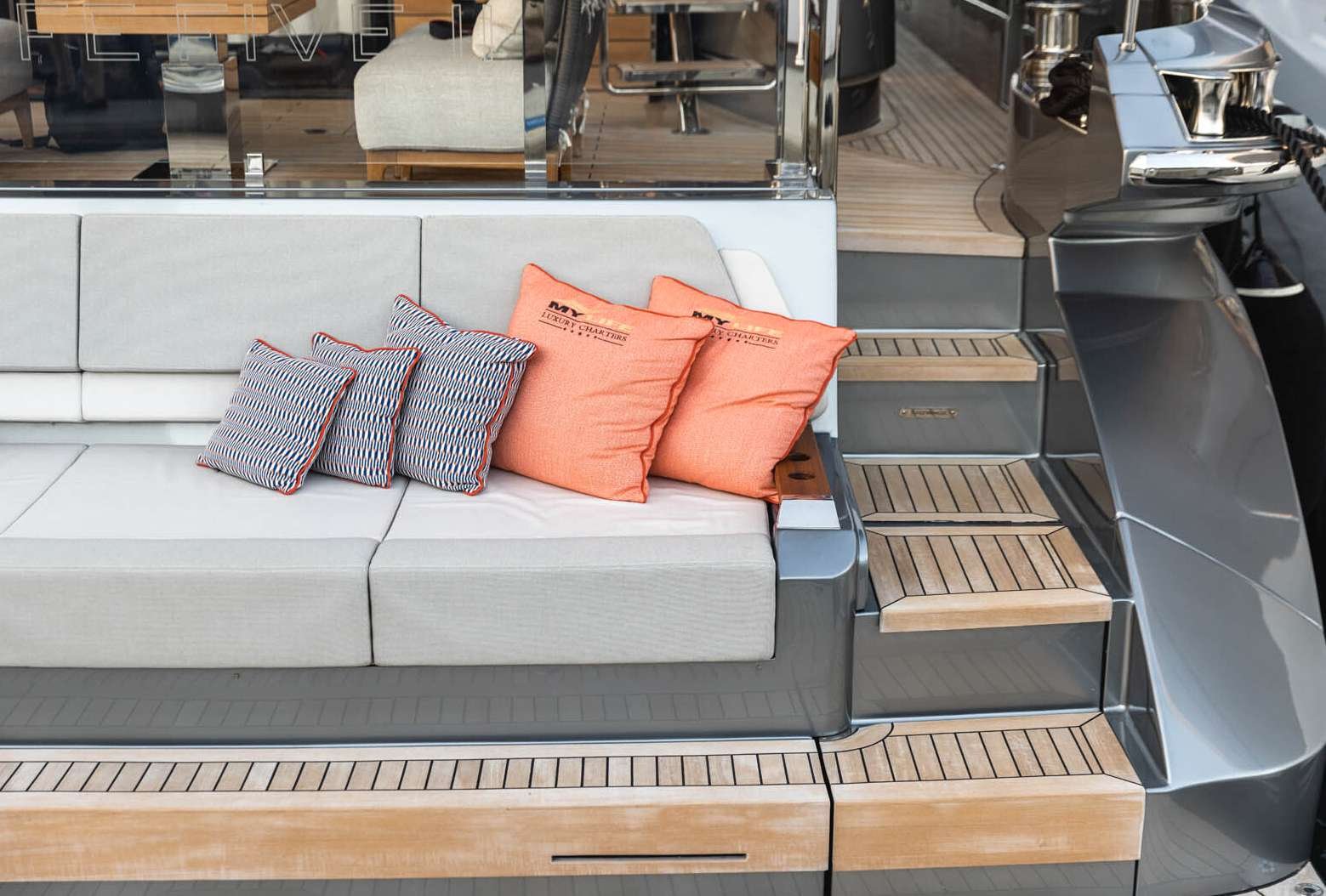 My Life Five II, 28m Rizzardi Yachts — luxury yacht for charter 5