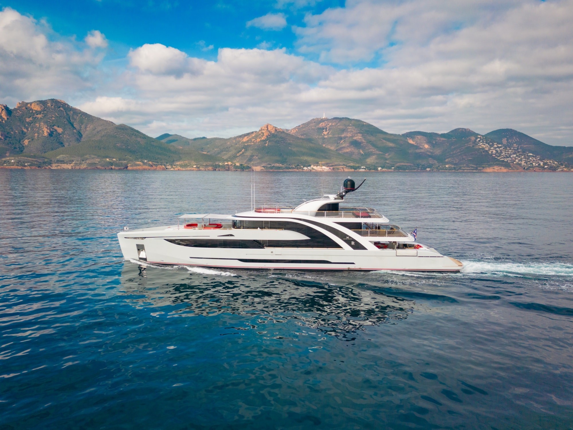 Euphoria II — luxury yacht for charter 4