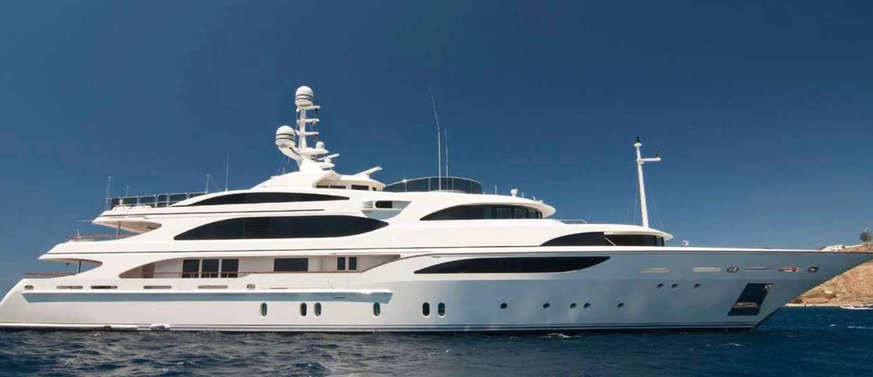 56M Benetti 2007, 56m Benetti — luxury yacht for charter