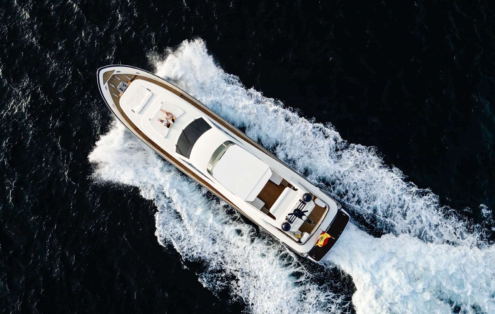 Astondoa 102 GLX — MY Kirios, 31.5m Astondoa — luxury yacht for charter 4