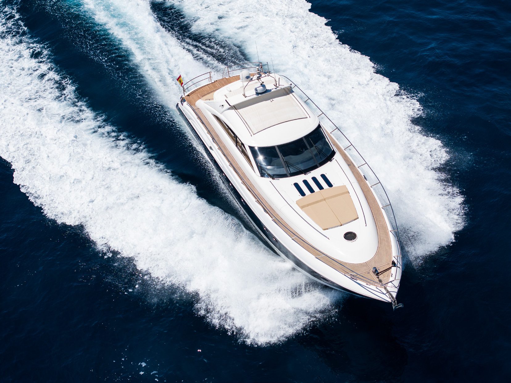 Princess V65 — MY Creta, 21m Princess — luxury yacht for charter
