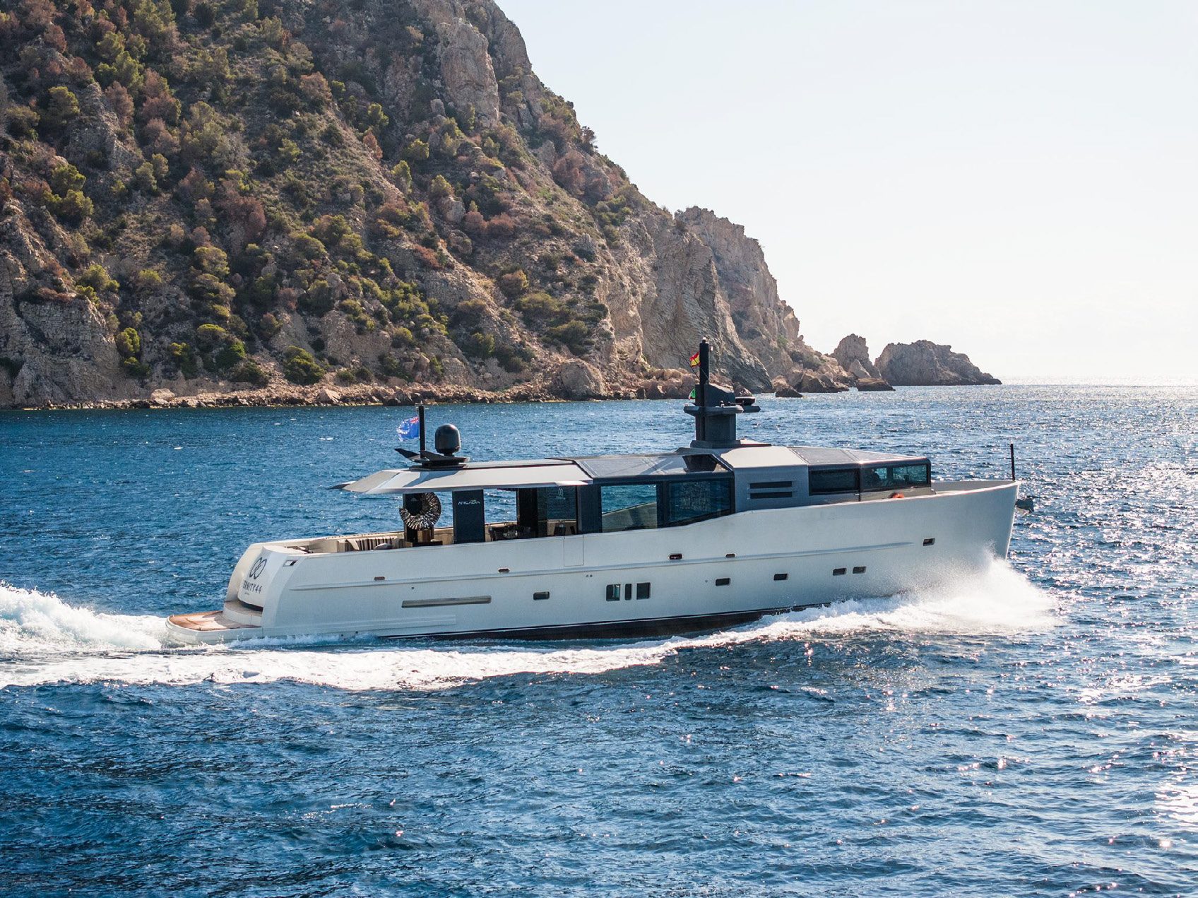 Arcadia 85 — MY Eternity 44, 26m Arcadia — luxury yacht for charter 4