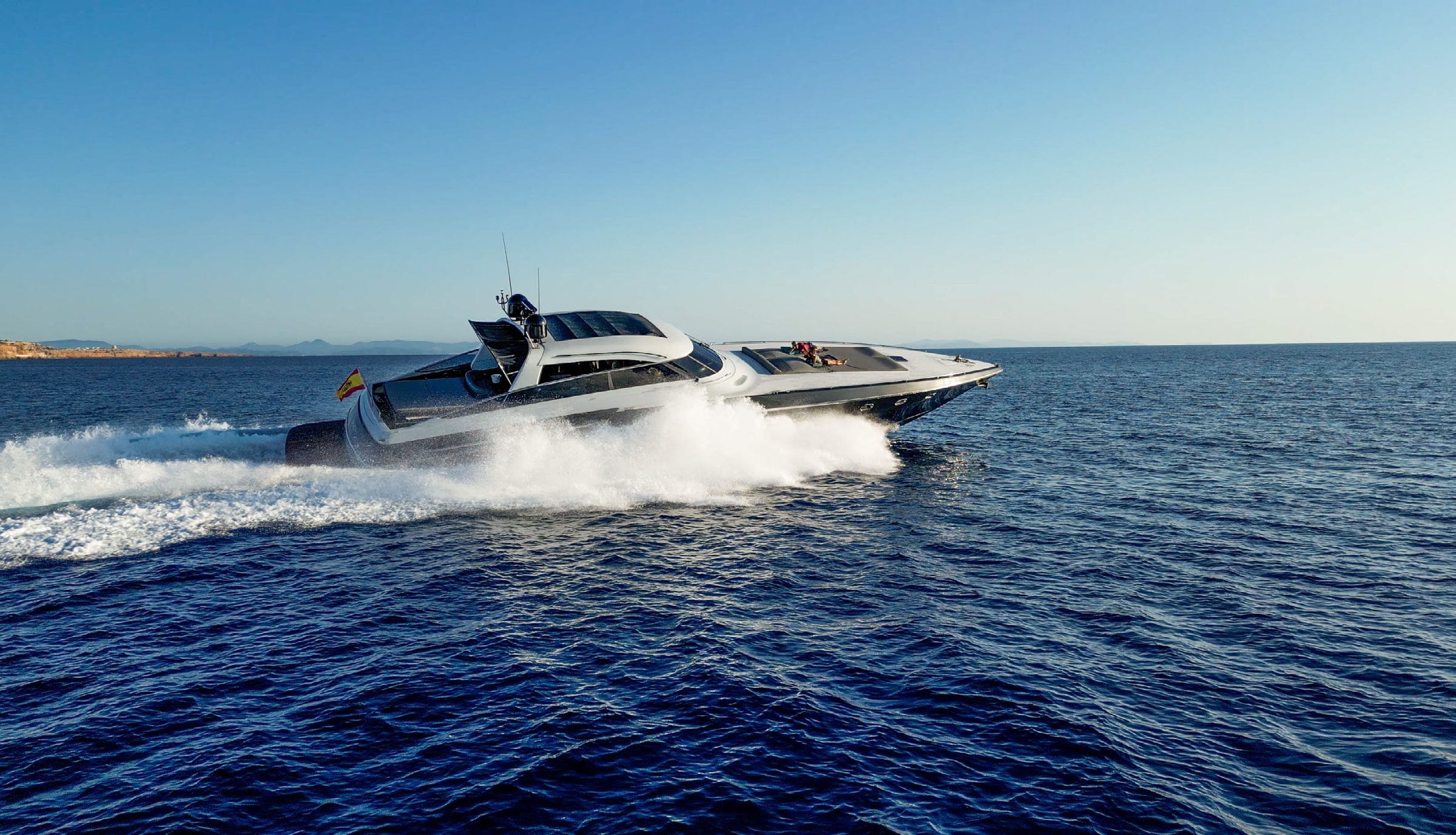 Baia Panther 80 — MY Shady, 25m Baia — luxury yacht for charter 3