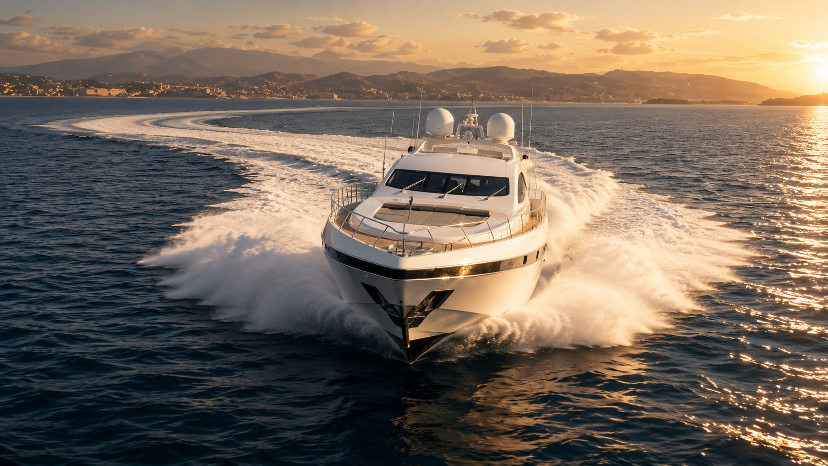 Mangusta 92 (Manu), 28.27m Mangusta — yacht di lusso a noleggio 3