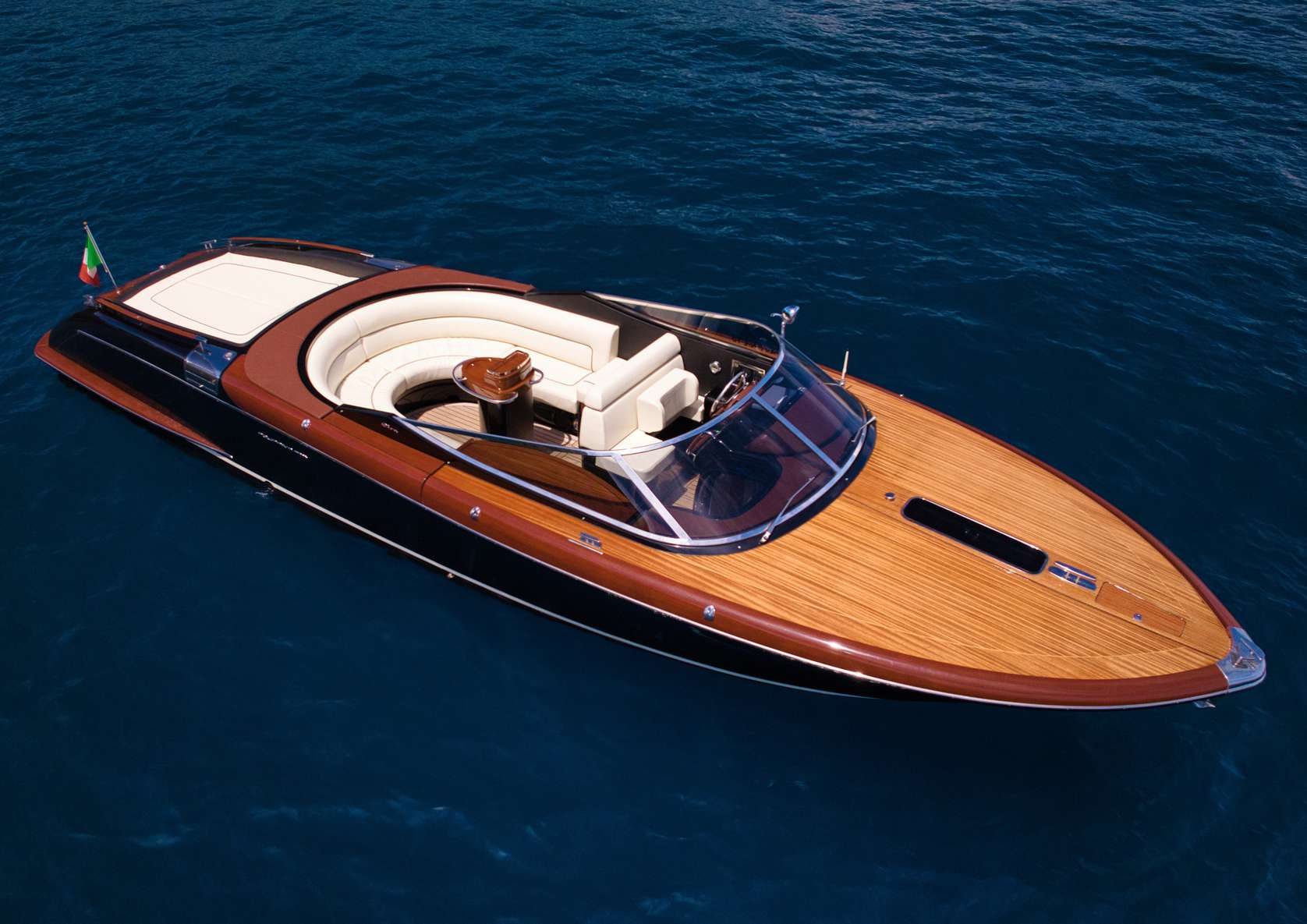Riva Aquariva Super 33', 10m Riva — luxury yacht for charter