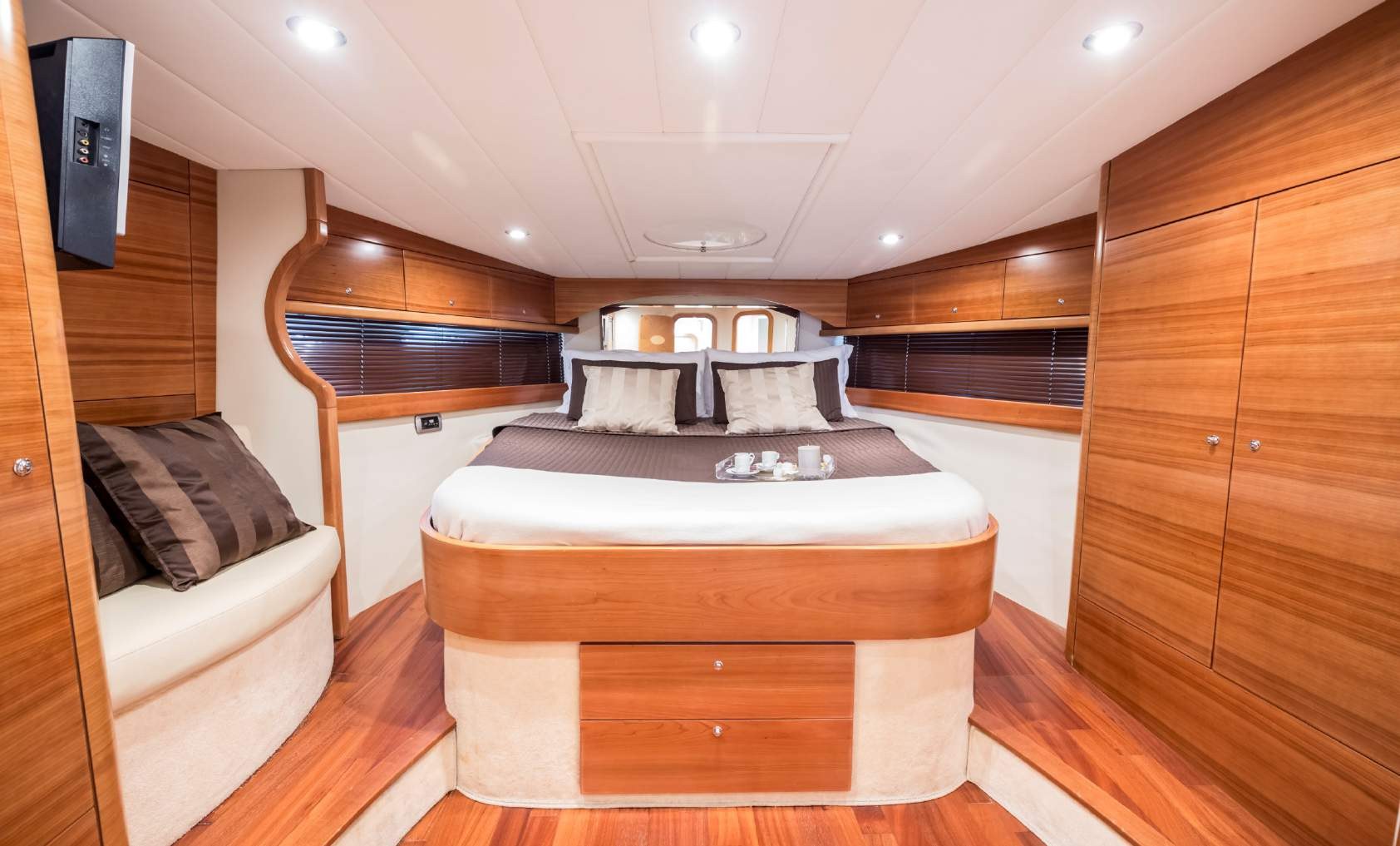 Alena 52, 16.4m Alena — yacht di lusso a noleggio 5