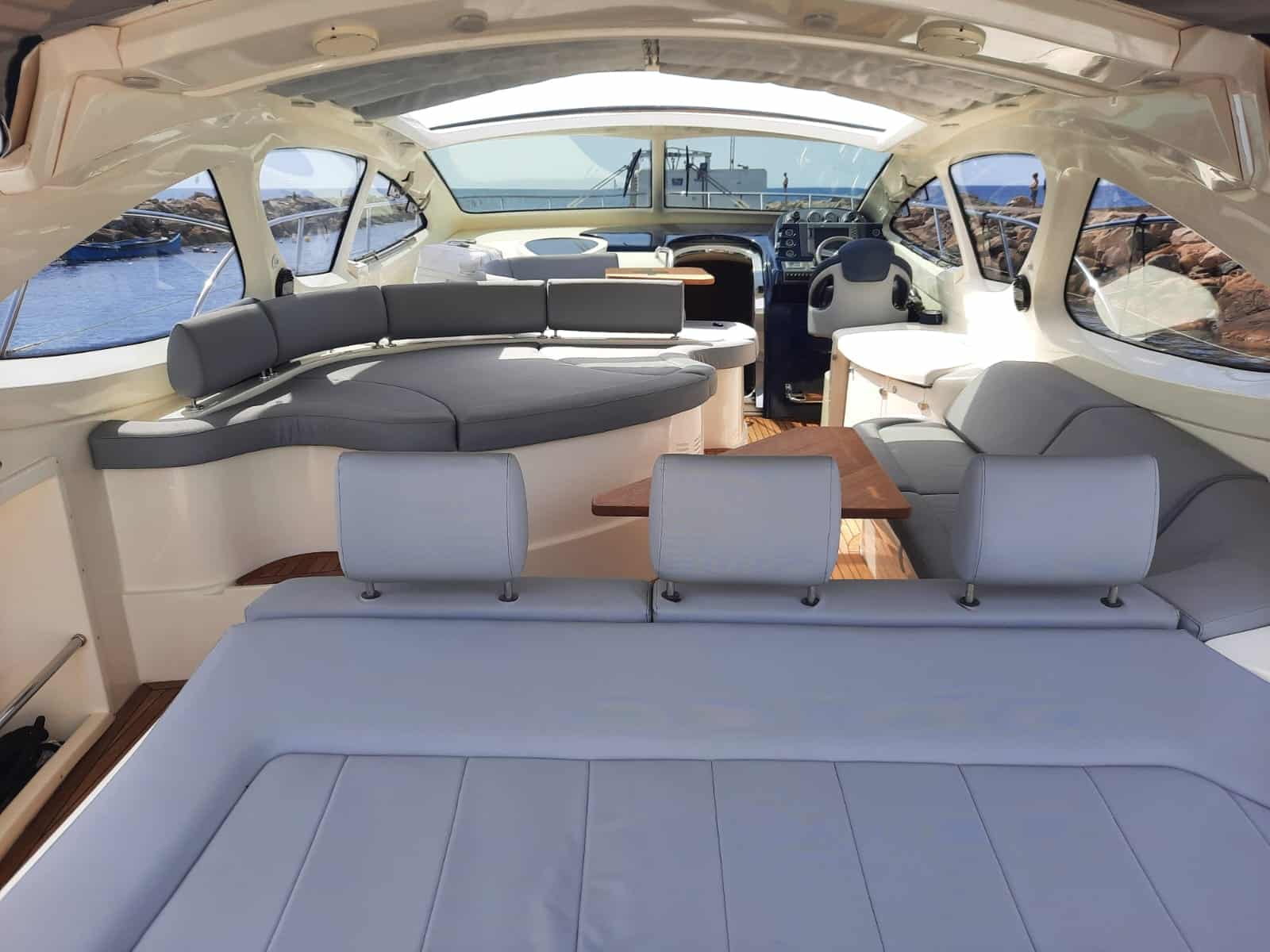 Atlantis 55 5