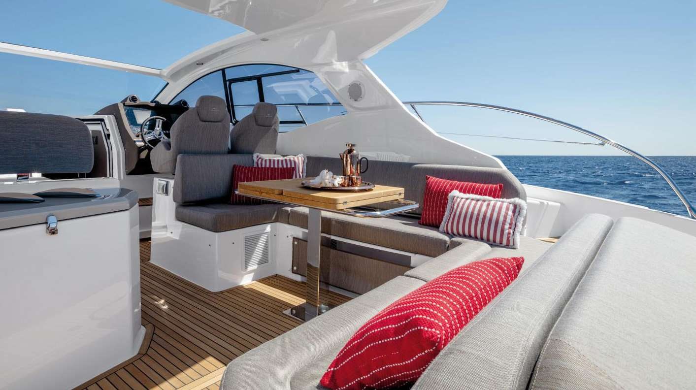 Azimut Atlantis 45, 14.61m Azimut — luxury yacht for charter 3