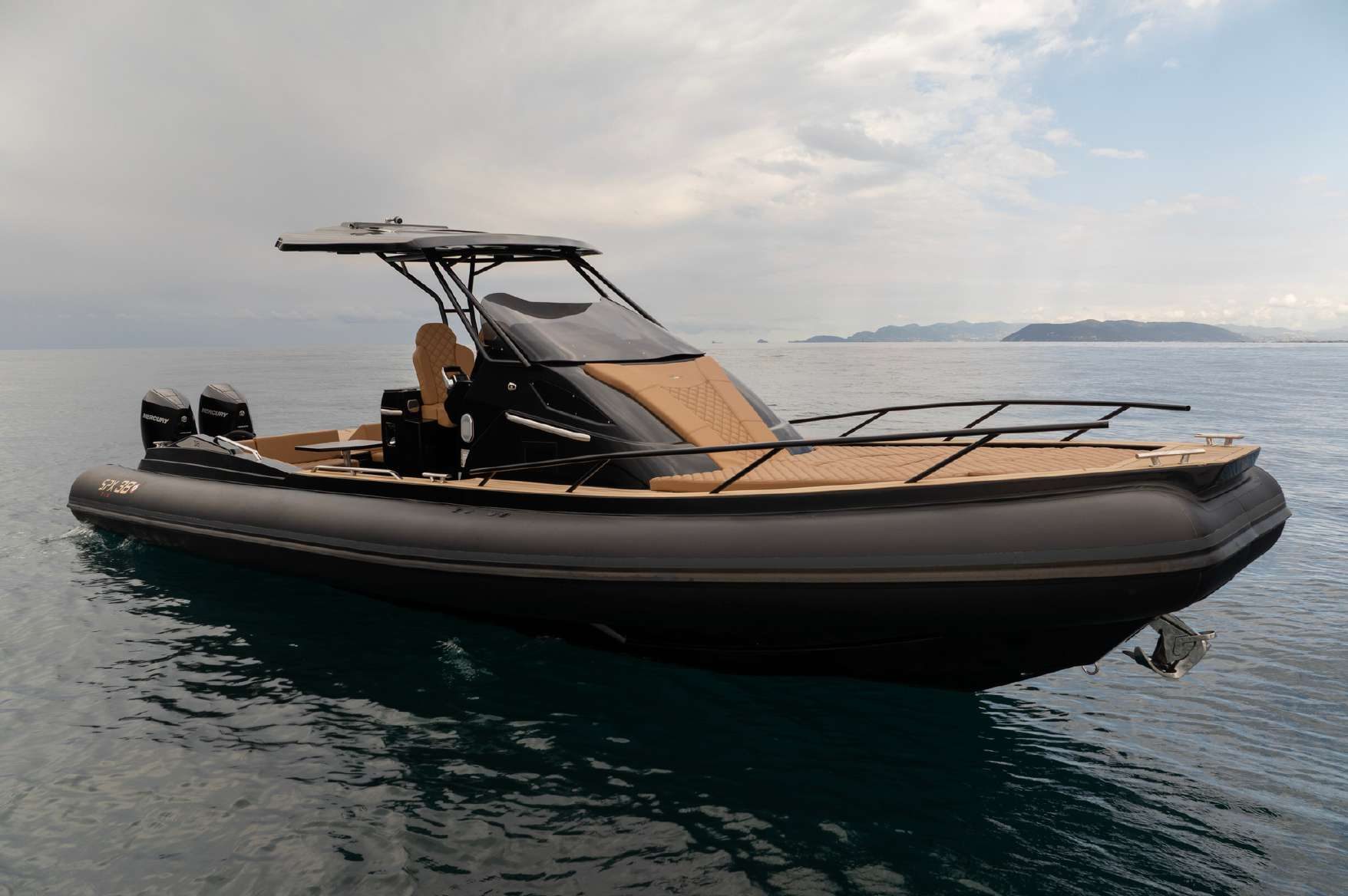SPX 38', 11.7m SPX RIB — luxury yacht for charter 3
