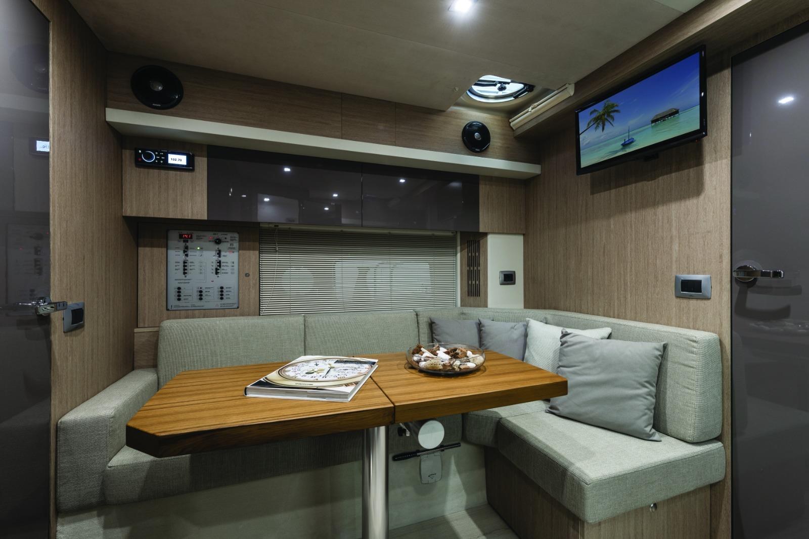 Cranchi Z35, 11.55m Cranchi — luxury yacht for charter 5