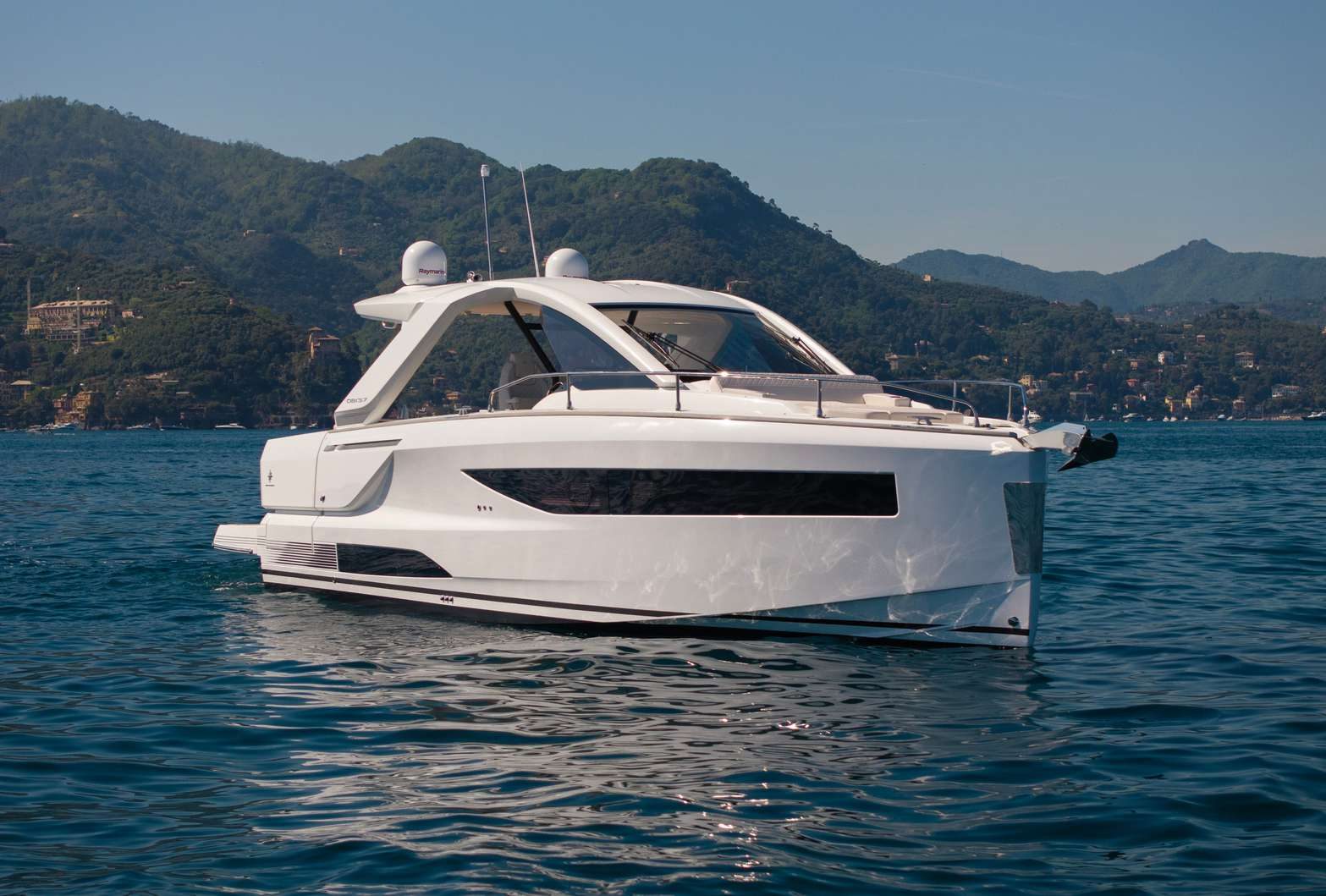 Jeanneau DB 37', 11.85m Jeanneau — luxury yacht for charter 2