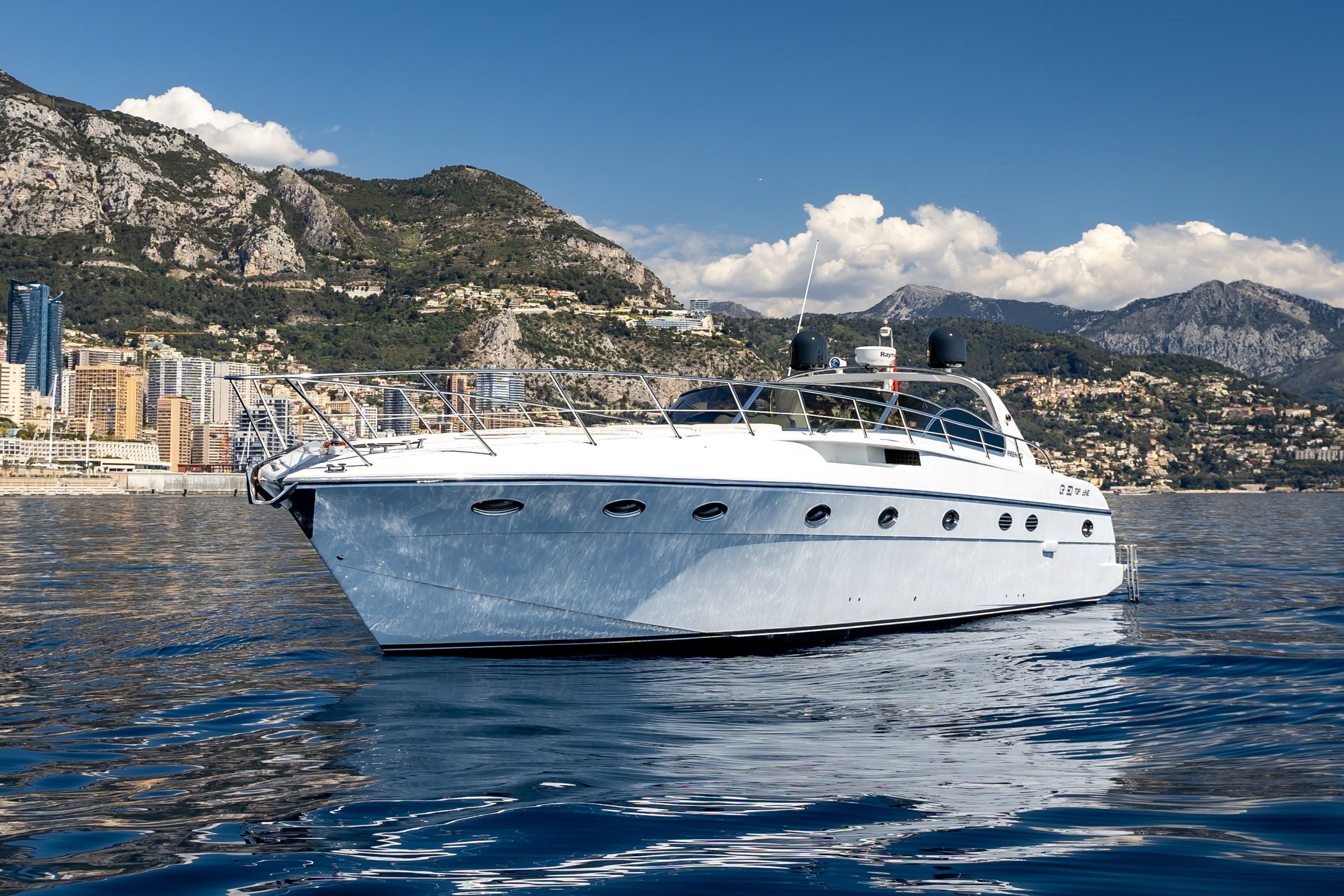 White Wave, 16.5m Rizzardi — yacht di lusso a noleggio 2