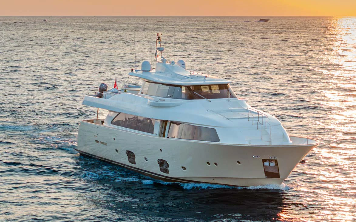 Eolia, 26.22m — luxury yacht for charter 4