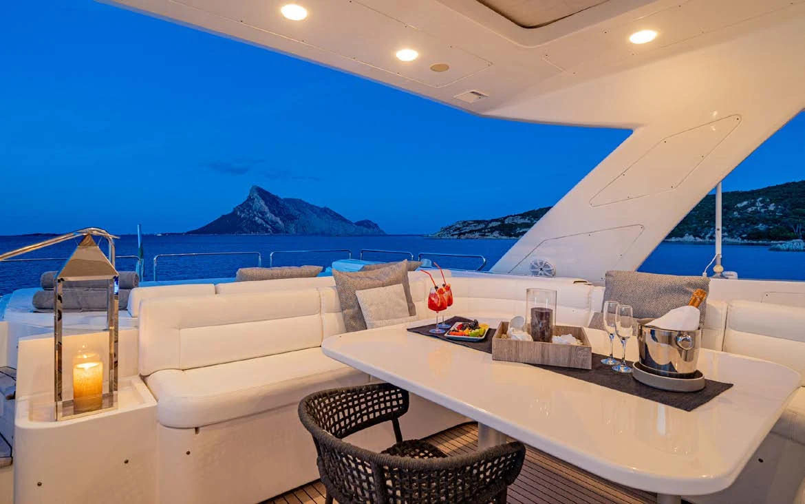 Etna, 33m — yacht di lusso a noleggio 3