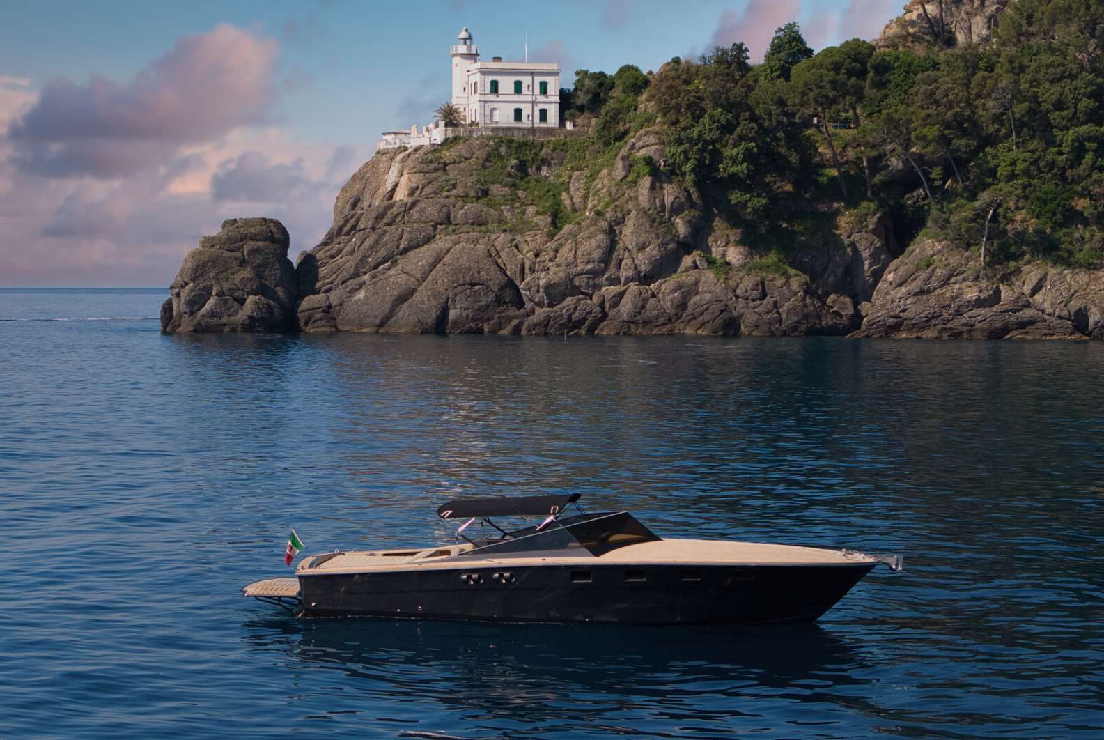 Magnum 38' United, 11.68m Magnum Marine — luxury yacht for charter 5