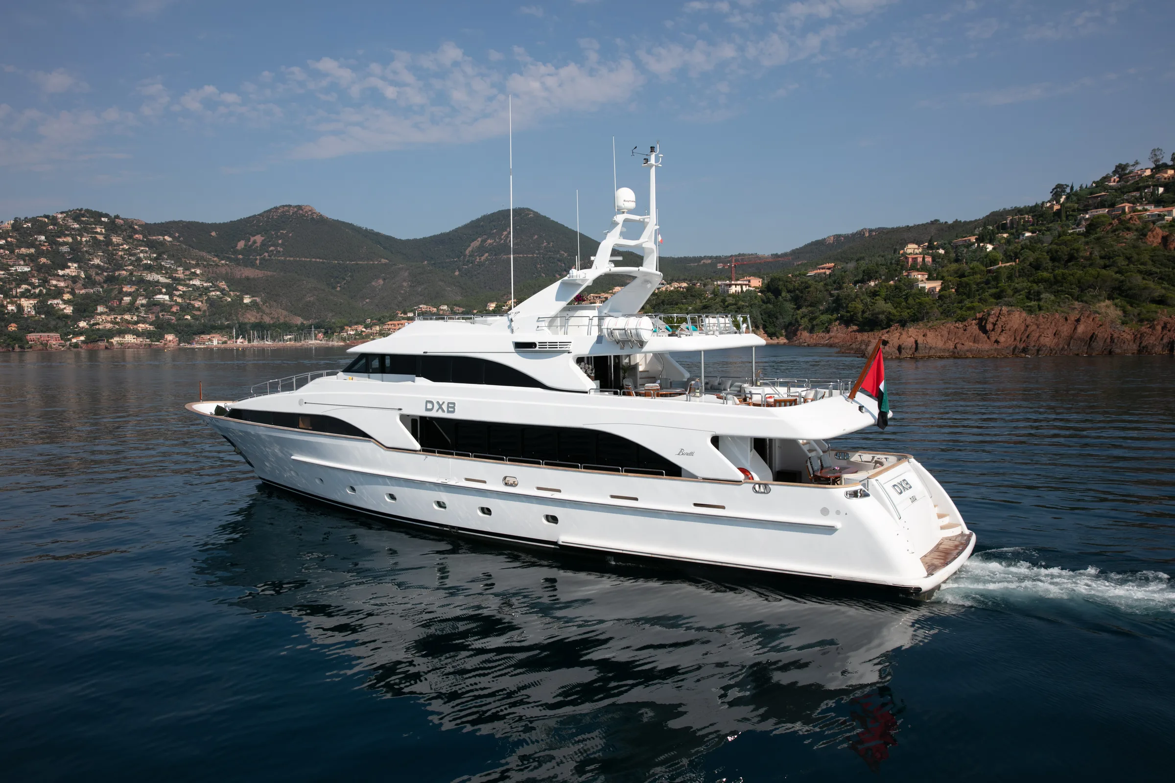 DXB, 35m Benetti — yacht di lusso a noleggio 3