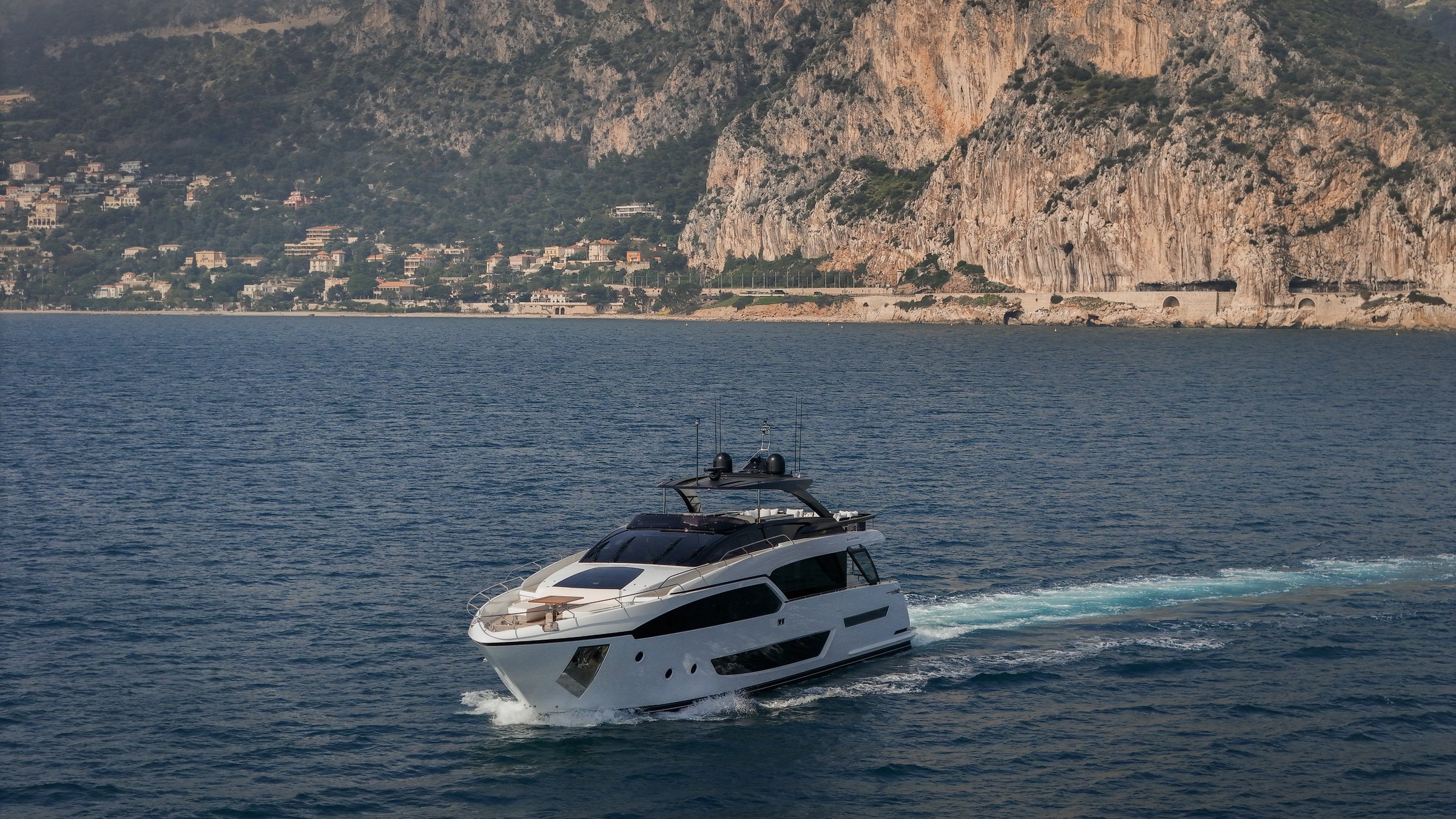 G — luxury yacht for charter