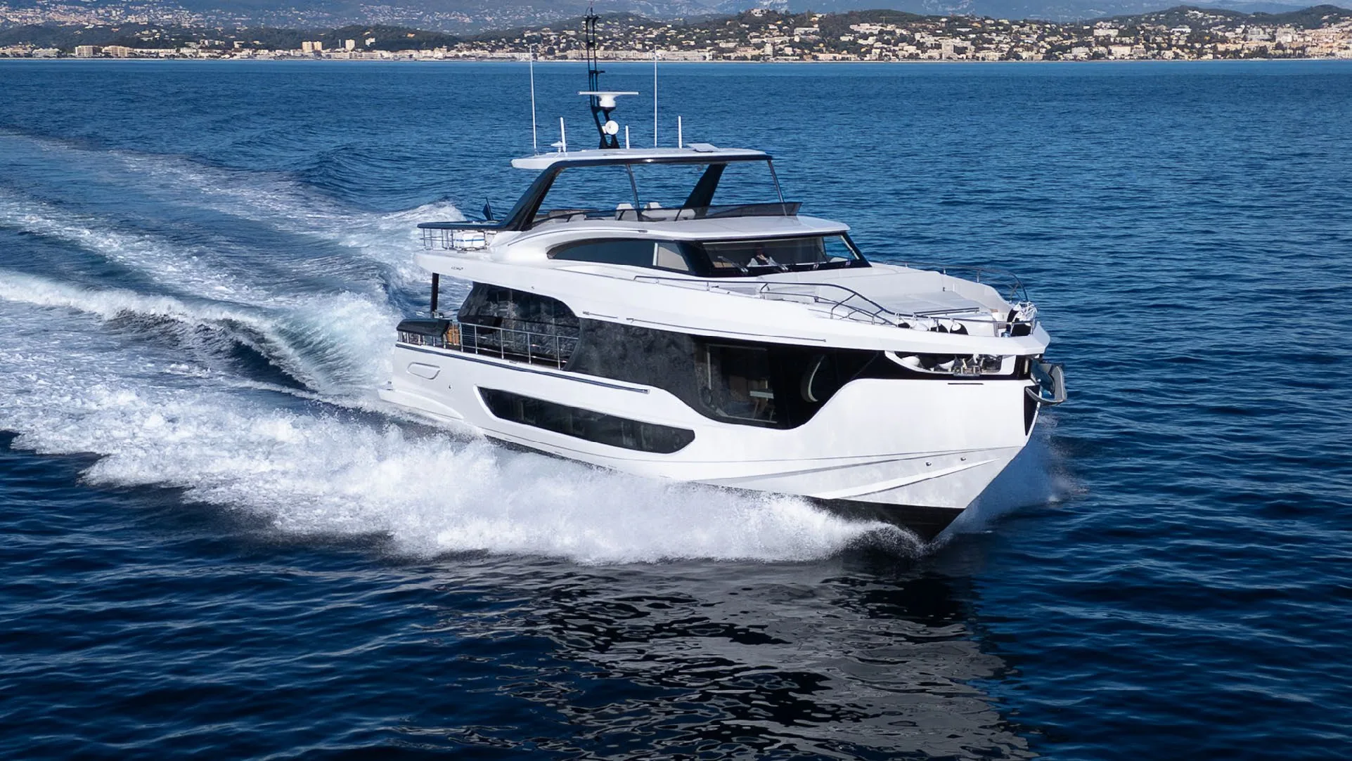 Getaway — luxury yacht for charter 3