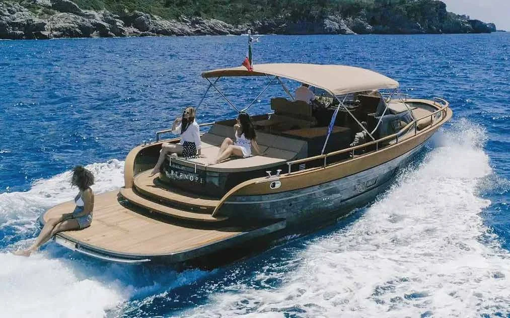 Gozzo Positano 38, 11.5m Positano — luxury yacht for charter 4