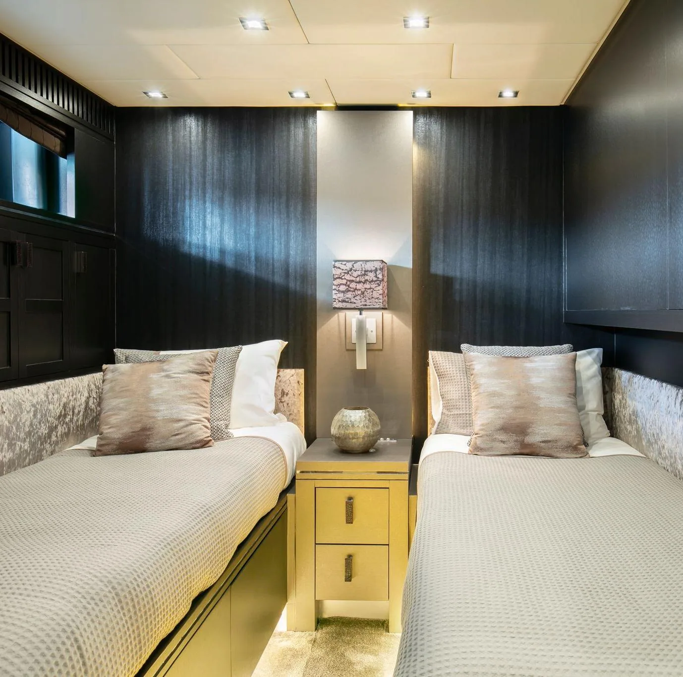 Leopard — yacht di lusso a noleggio 3