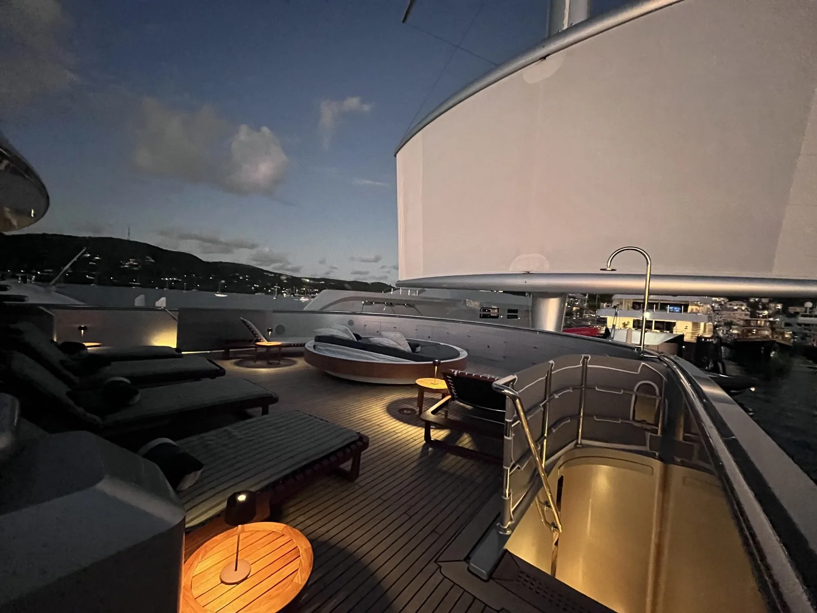 Maltese Falcon 8