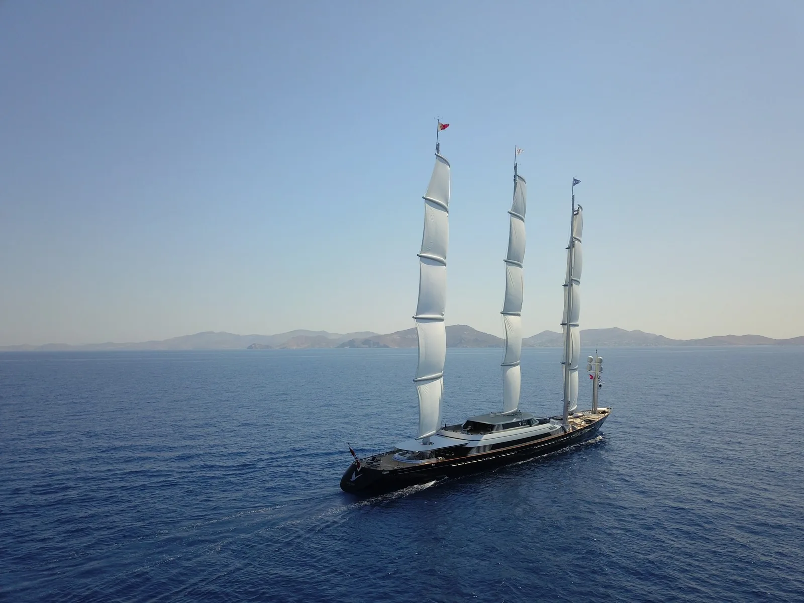 Maltese Falcon 30