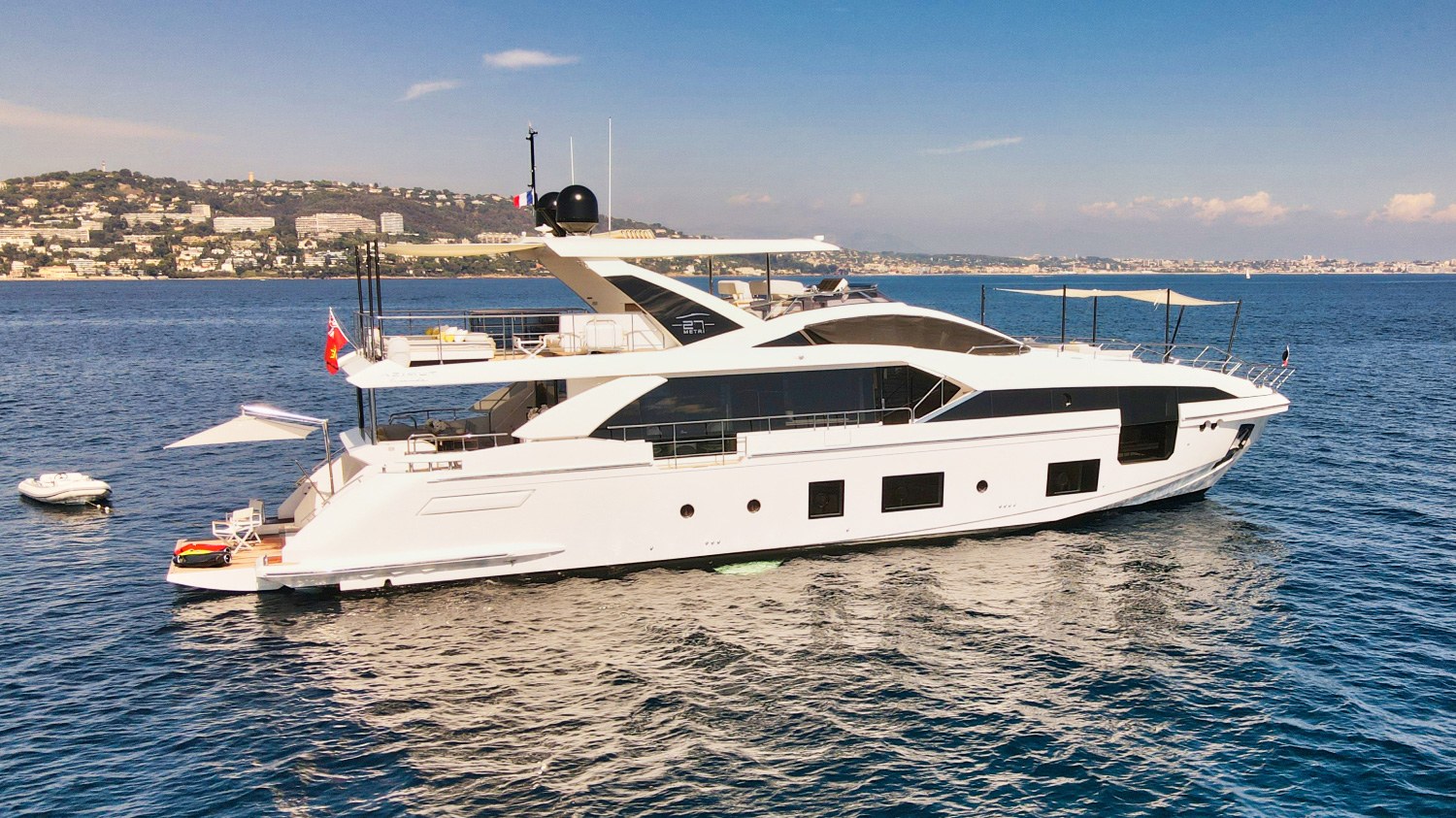 Petit Wave — yacht di lusso a noleggio 5