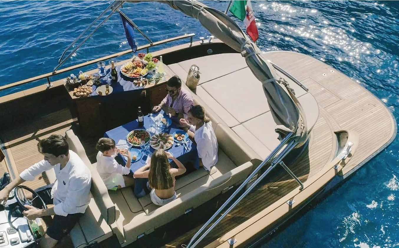 Gozzo Positano 38, 11.5m Positano — yacht di lusso a noleggio