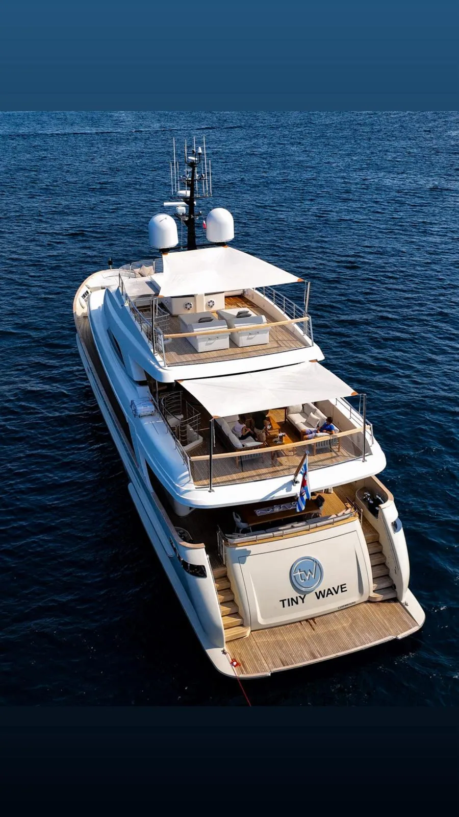 Tiny Wave — luxury yacht for charter 3